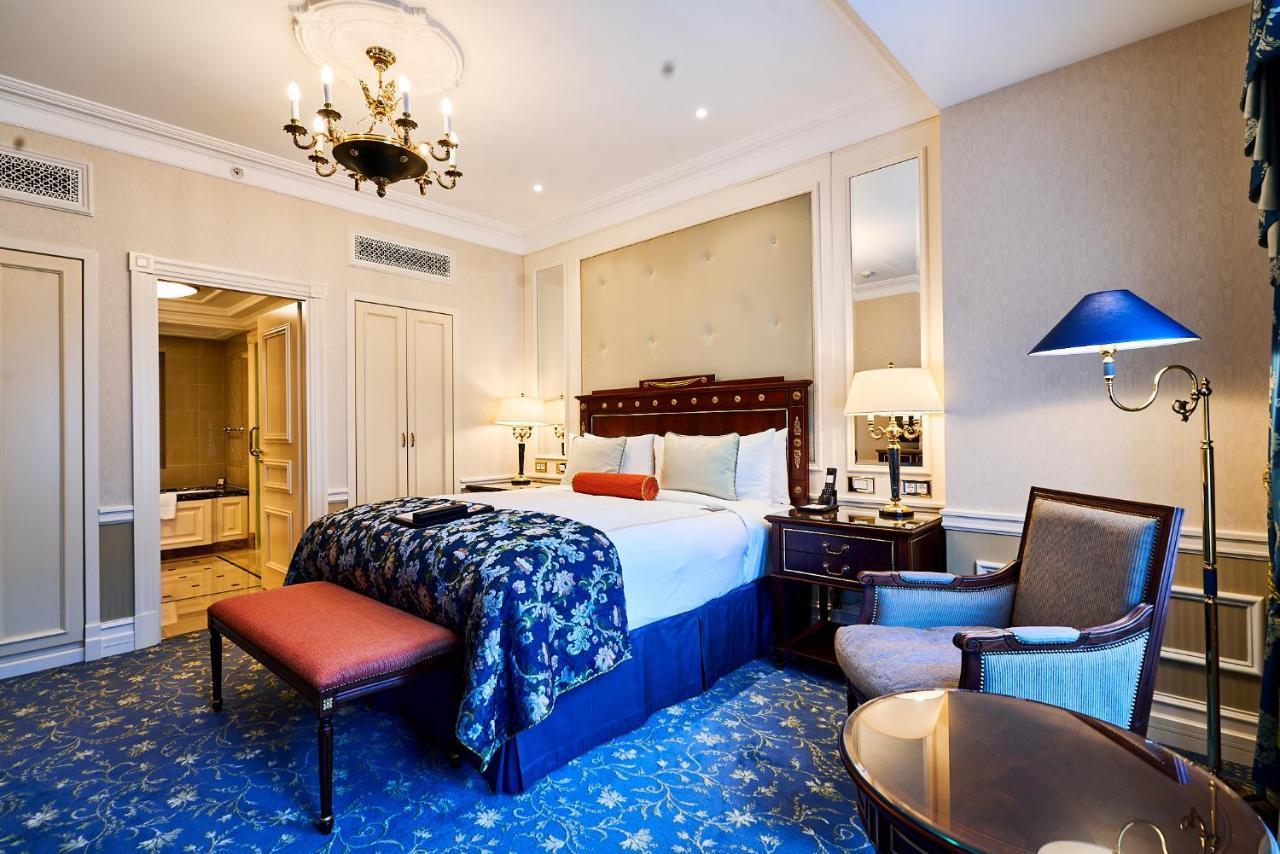 Fairmont Grand Hotel Kiev Buitenkant foto