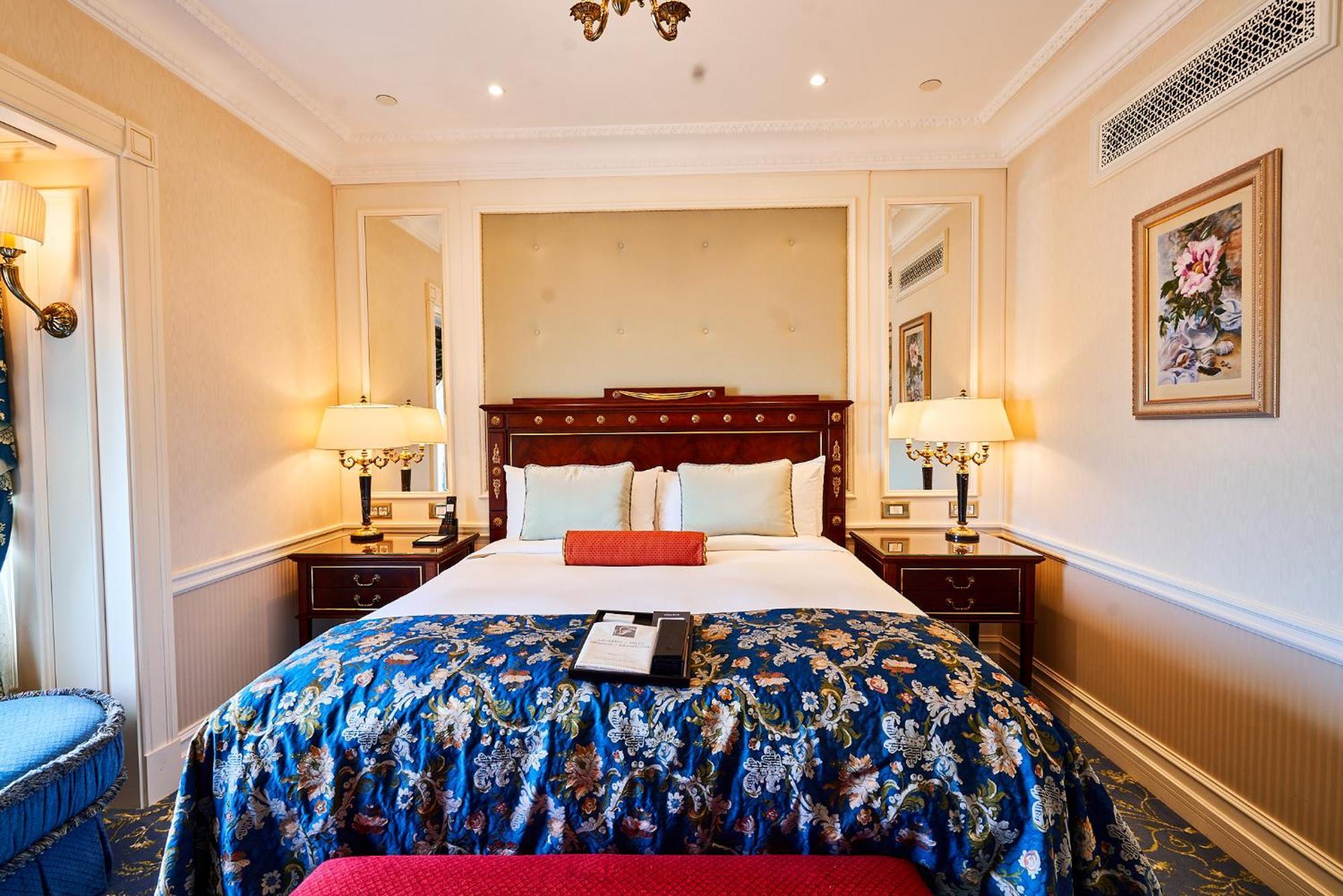 Fairmont Grand Hotel Kiev Buitenkant foto